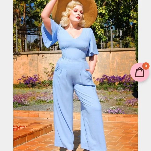 Viva Top (Baby Blue) - Picture 2 of 10